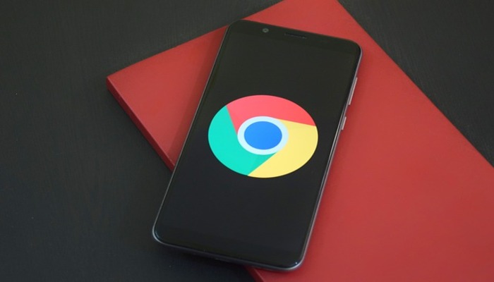 The image shows Google Chrome logo on a mobile screen.— Pixabay