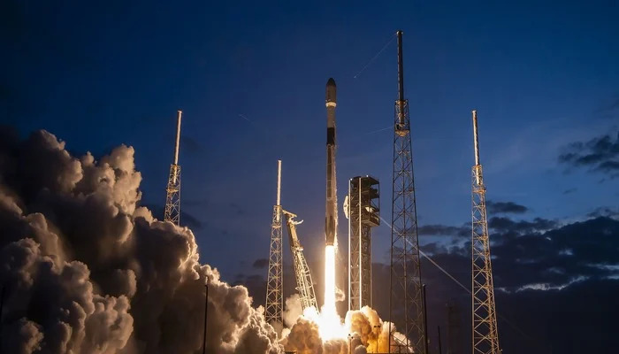 SpaceX Falcon 9 returns to flight after FAA approval