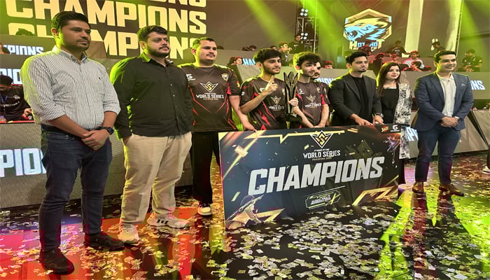 Hotshot esports team celebrating their victory at the GameNow Free Fire World Series (FFWS) Pakistan 2025 grand finale held at the National Aerospace Science and Technology Park (NASTP) on October 4, 2025. — Picture by author