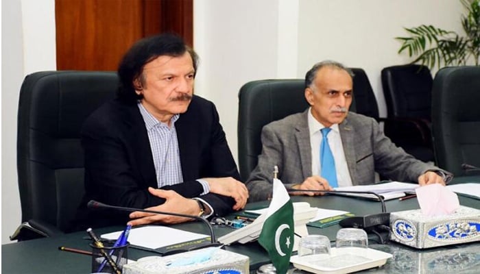 An image of Special Assistant to Prime Minister on Industries & Production, Haroon Akhtar Khan chaired high level meeting, taken on April 7. — APP