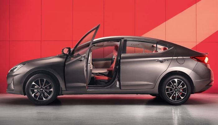 An undated image of Hyundai Elantra 2.0 Limited Edition. — Hyundai