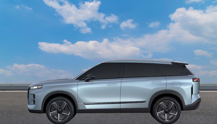 An undated image of Jaecoo J7 PHEV. — Jaecoo/Canva