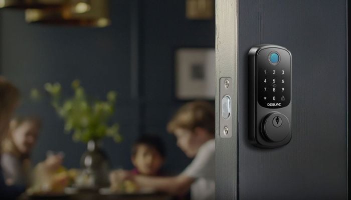 An undated image of DESLOC B200 Fingerprint Smart Lock. — DESLOC