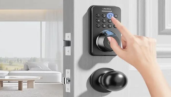 An undated image of Ulecoce Keypad Door Lock. — Ulecoce