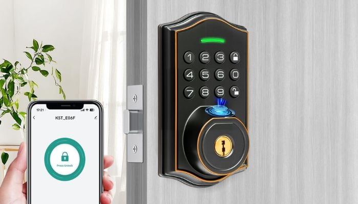 An undated image of SUBPOT E02 Smart Keypad Door Lock. — SUBPOT