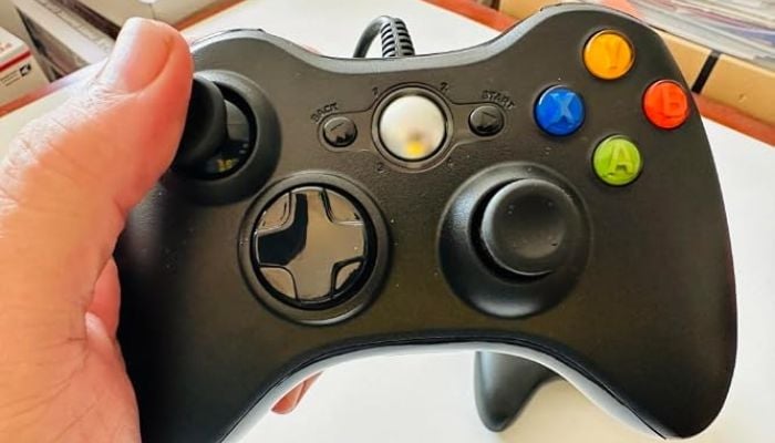 Xbox gamer gifts worth adding to your shopping list: Controllers, grips, charge kits