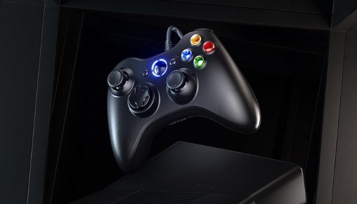 Xbox gamer gifts worth adding to your shopping list: Controllers, grips, charge kits