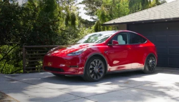 Elon Musk announces to increase Tesla Model Y prices this month