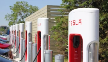 Tesla super charger locations may not increase as Elon Musk fires entire team